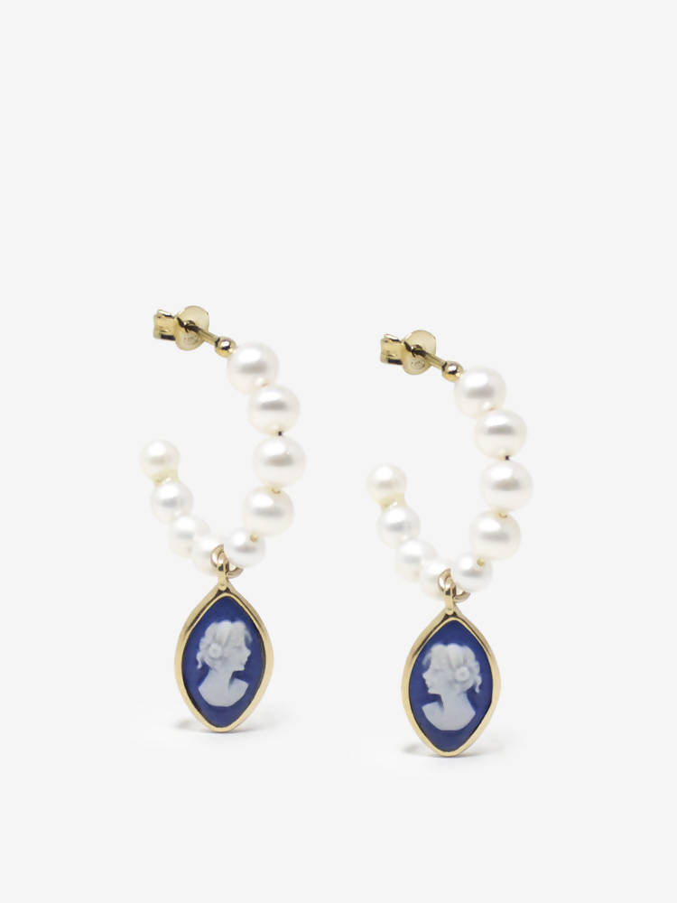 Creole earrings with blue cameo and pearls April – Fany