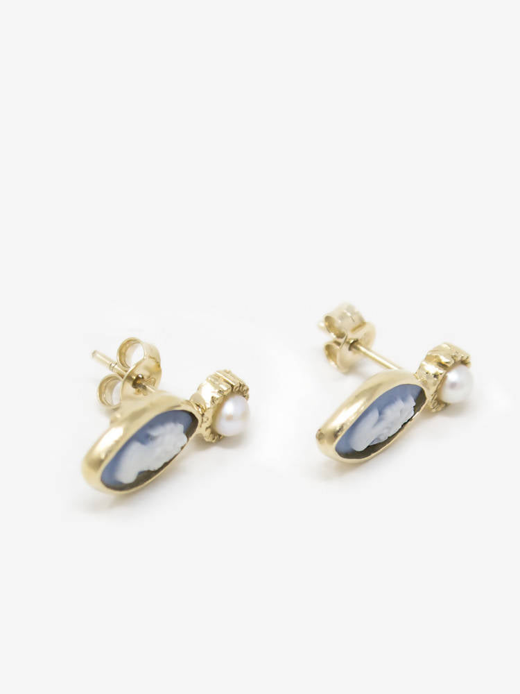Boucles d'oreilles mini camée bleu ciel et perle - Isabella